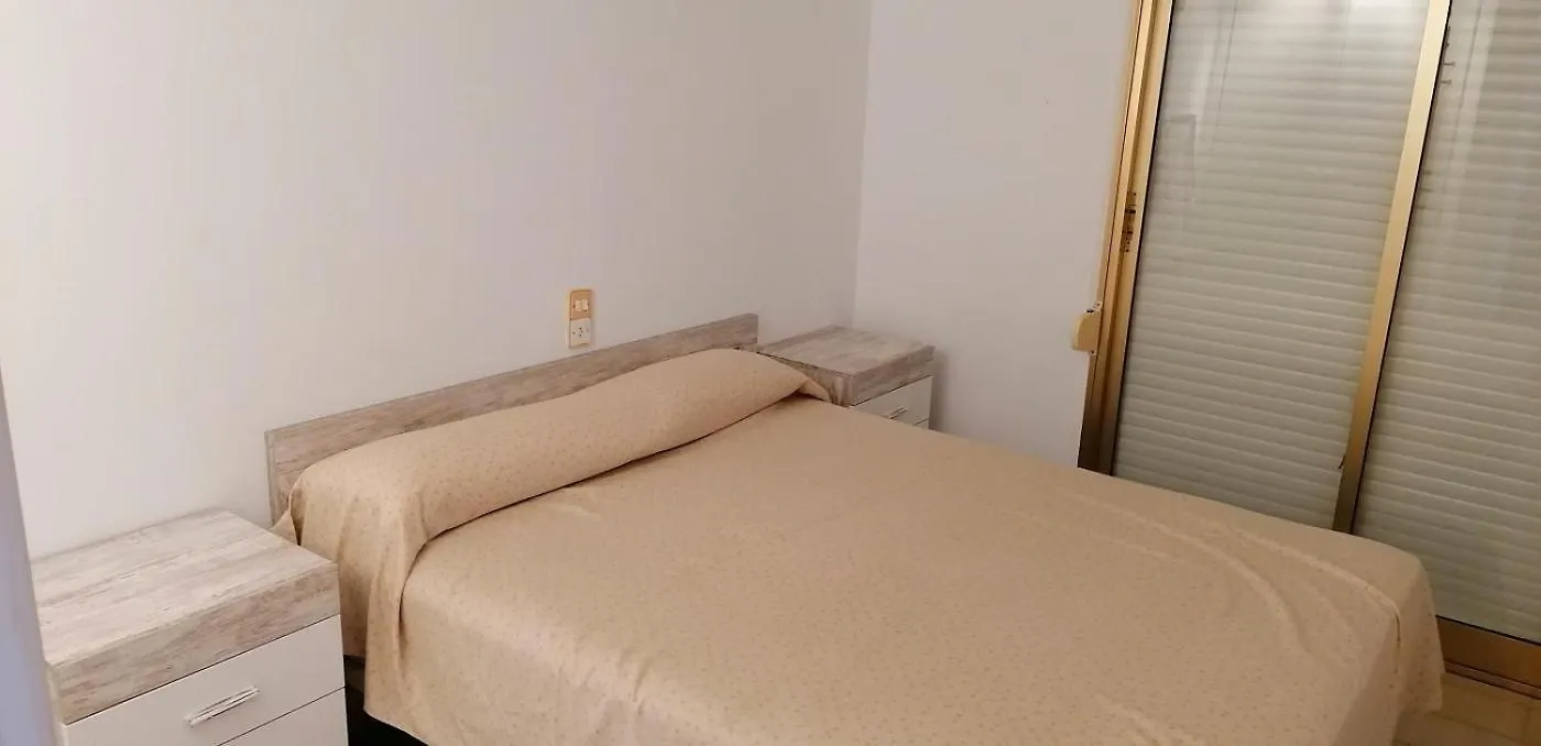 Apartamentos Tamarindos L'Estartit 0*,  İspanya